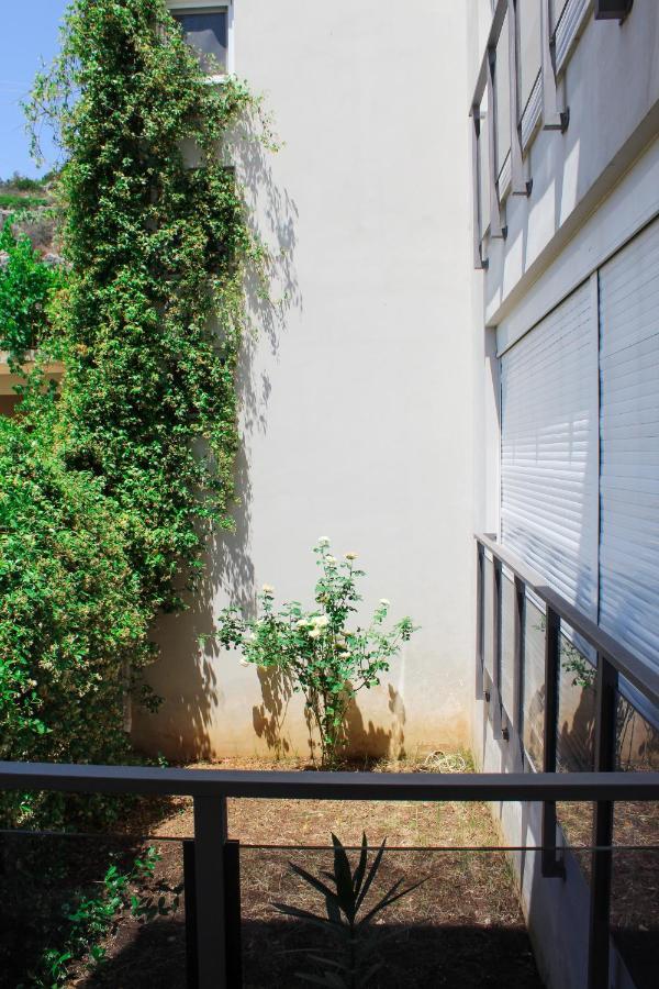 Apanema Apartments Vivári 外观 照片