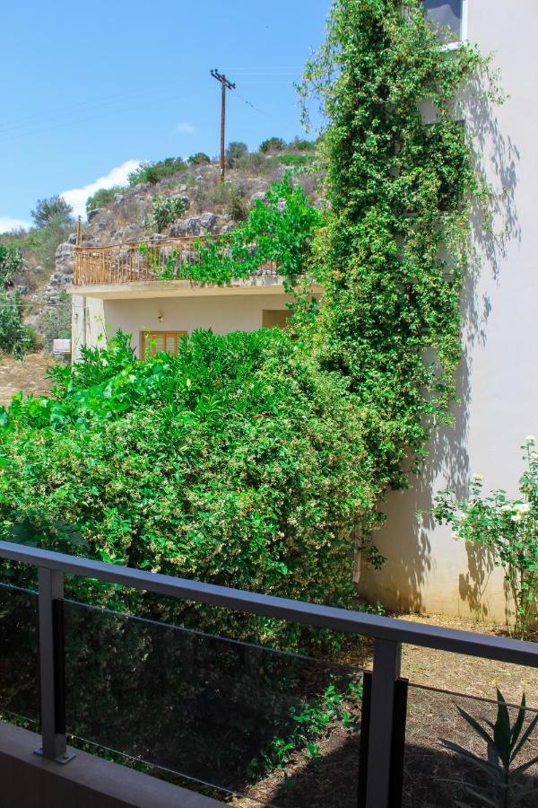 Apanema Apartments Vivári 外观 照片