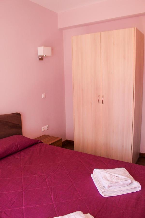 Apanema Apartments Vivári 外观 照片